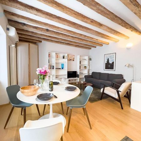 Mazzini 9 Tirabora Short Rent Daire Trieste Dış mekan fotoğraf