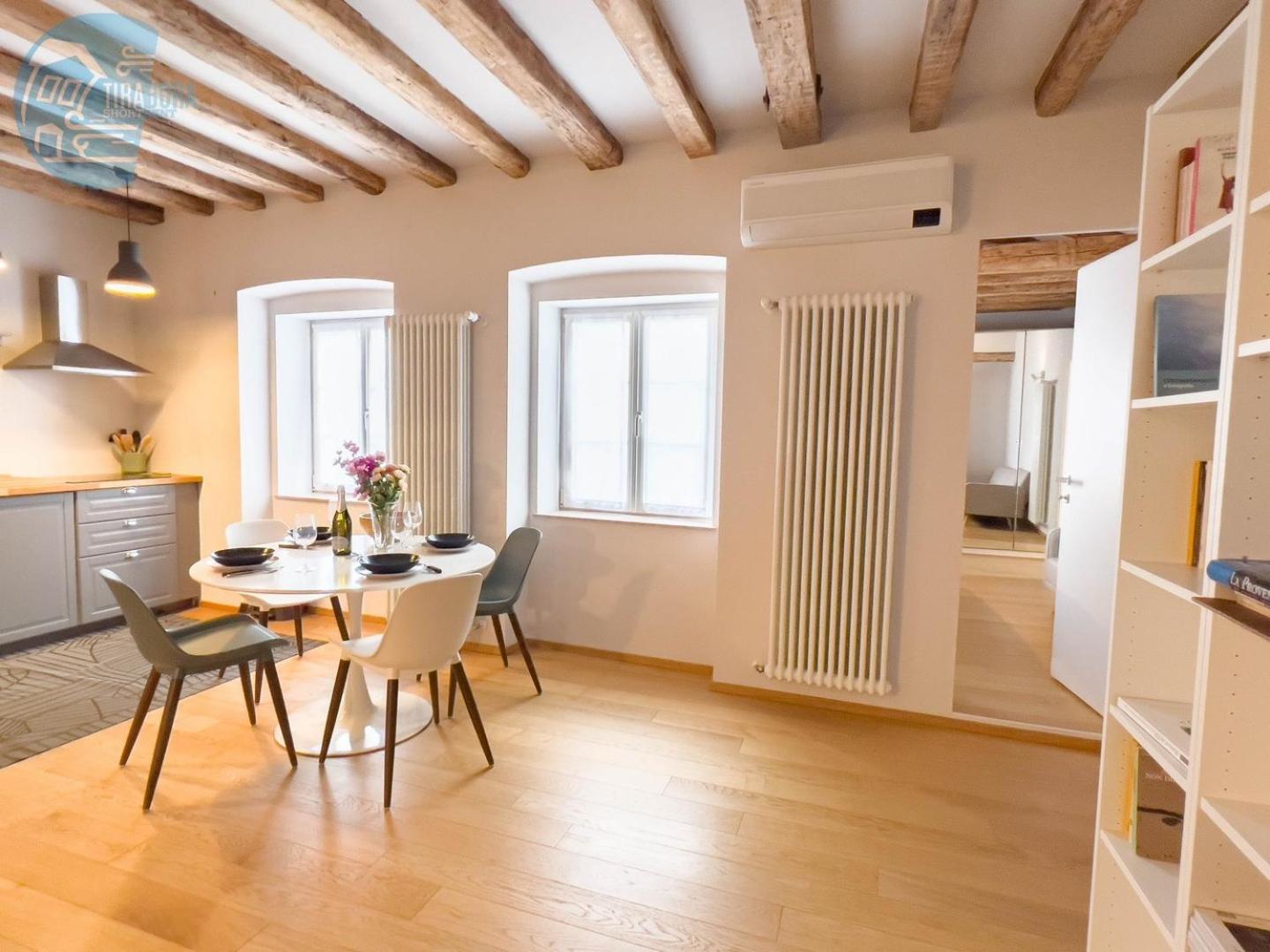 Mazzini 9 Tirabora Short Rent Daire Trieste Dış mekan fotoğraf