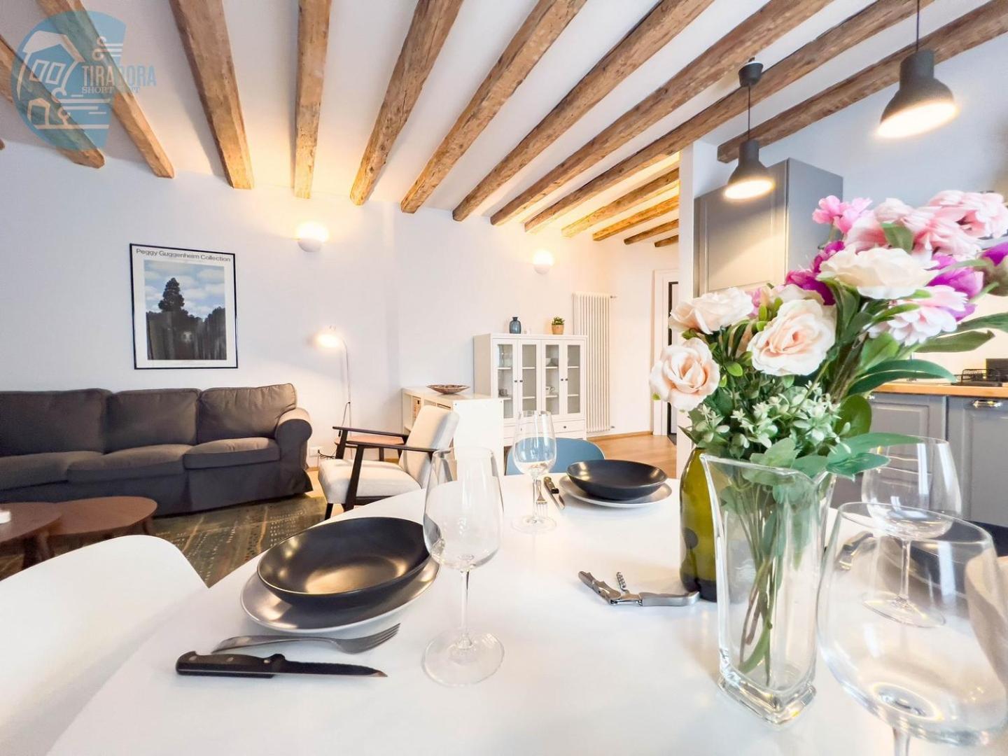 Mazzini 9 Tirabora Short Rent Daire Trieste Dış mekan fotoğraf